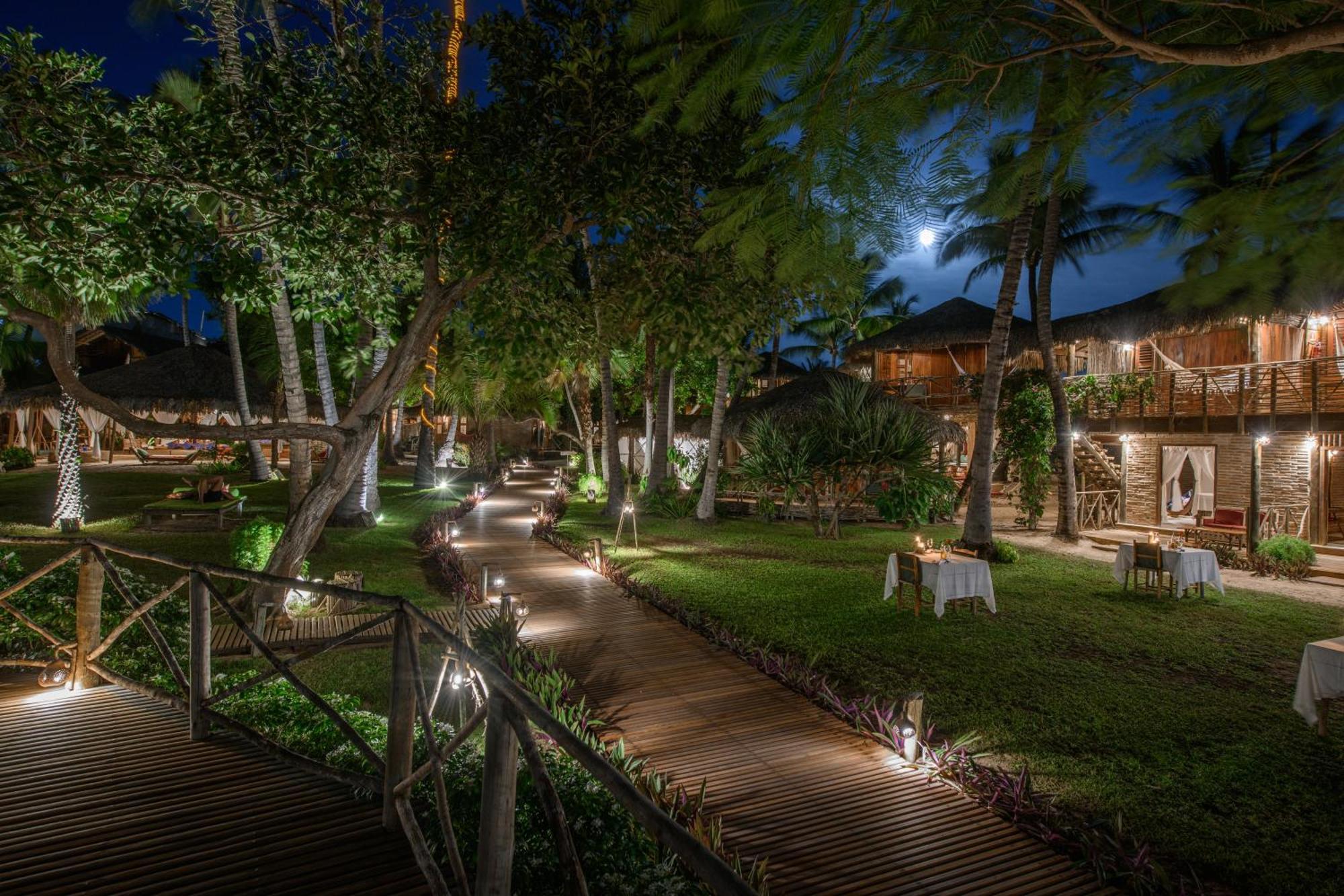 Vila Kalango จีโจกา จี เจรีกวากวารา ภายนอก รูปภาพ